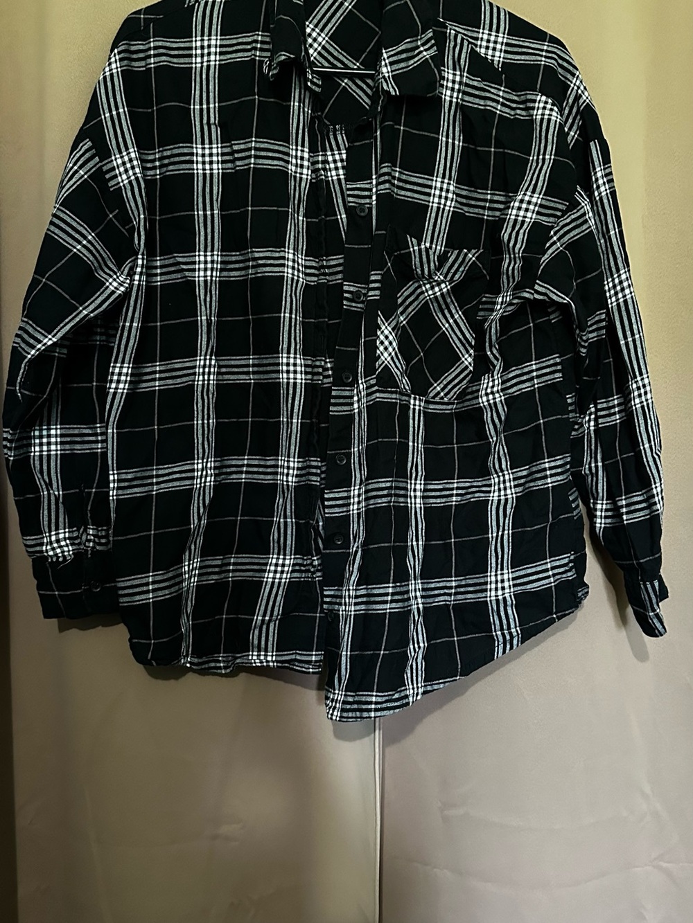 Women’s Black & White Plaid Button-Up Shirt